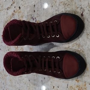 CHANEL2015 Interlocking CC Logo Sneakers